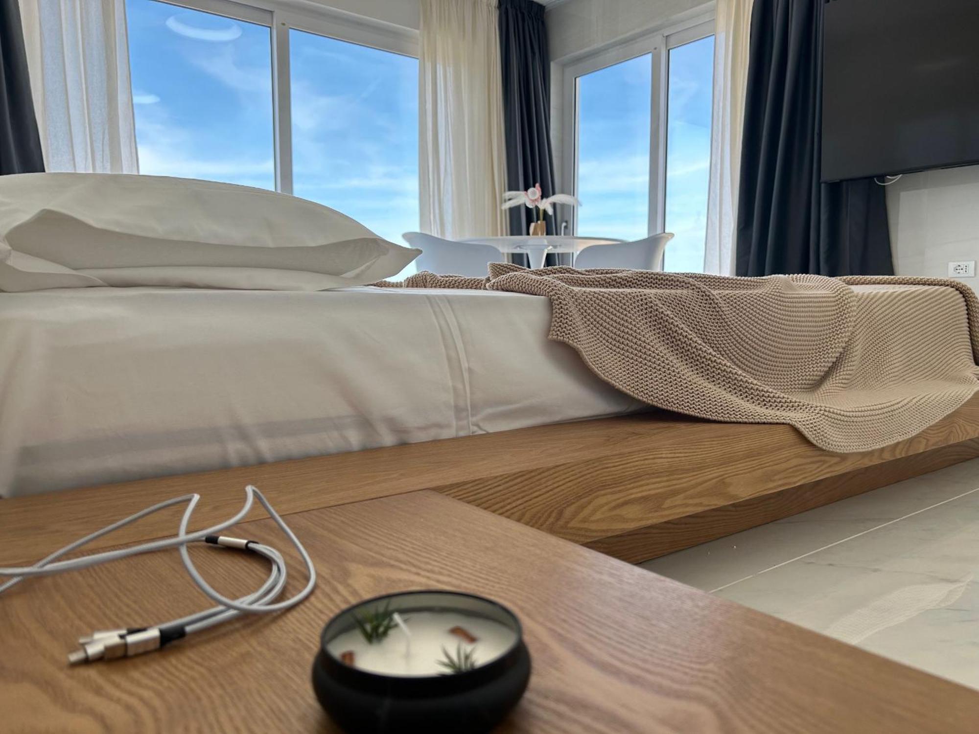 أروسييْ Smart Luxury Suites & Apartments المظهر الخارجي الصورة